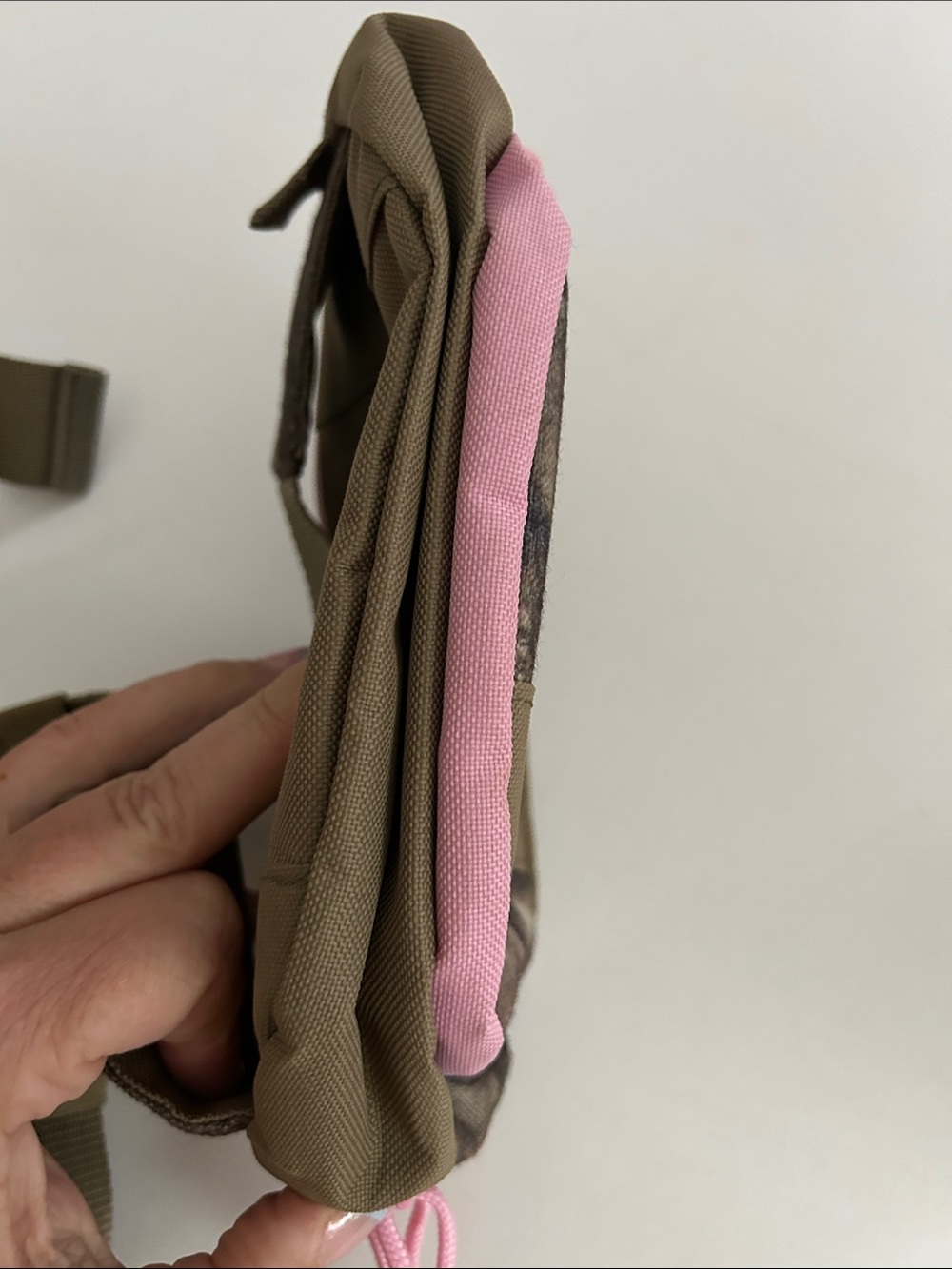 Fieldline Pro Series Camo Pouch Pink Fanny Pack Crossbody Outdoor Hiking NWOT - Picture 12 of 13